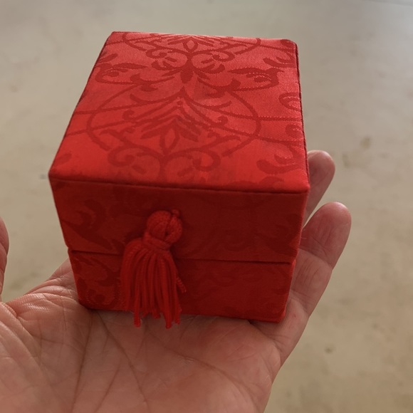 Glass firefighters helmet ornament - Picture 4 of 4